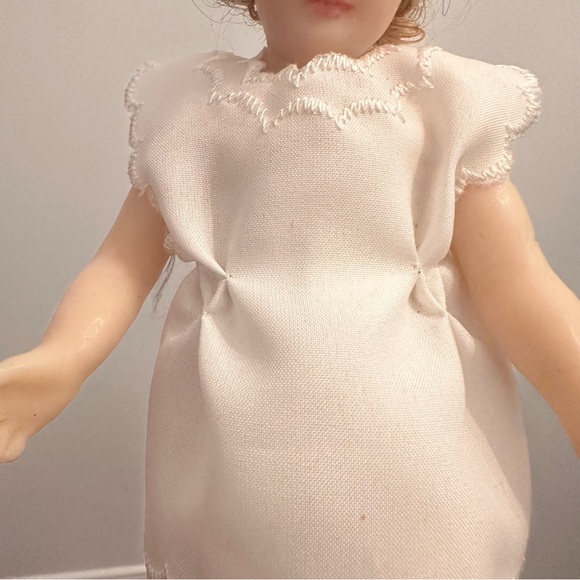 Antique Wax baby Jesus Christ Cradle Statue Religious Statue Poured Wax - Picture 6 of 15